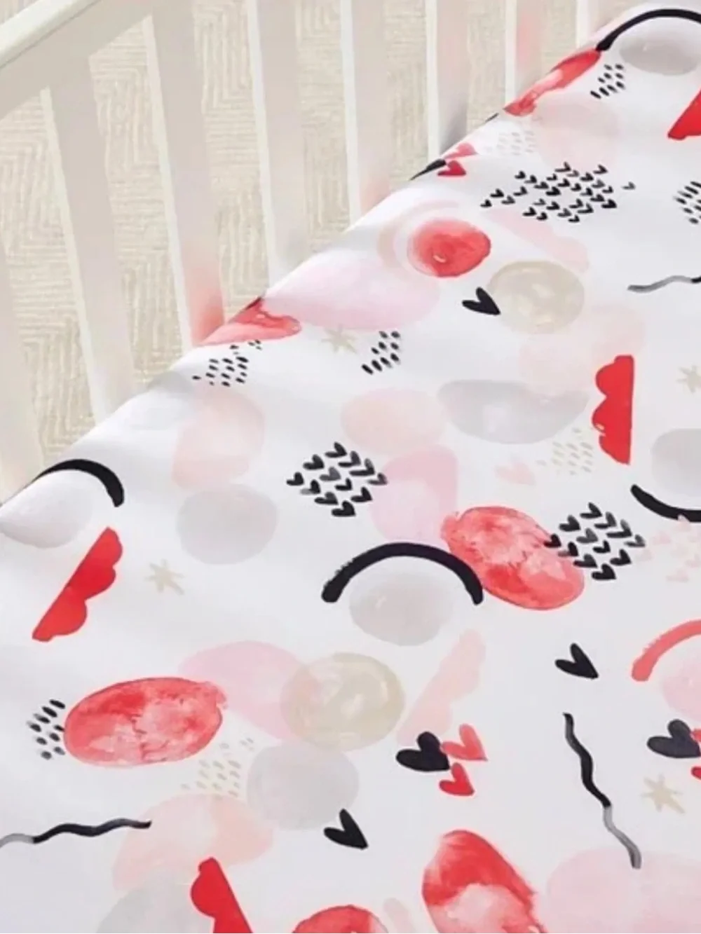Pottery Barn Kids Watercolor Hearts Organic Crib Sheet Pink Gray Black